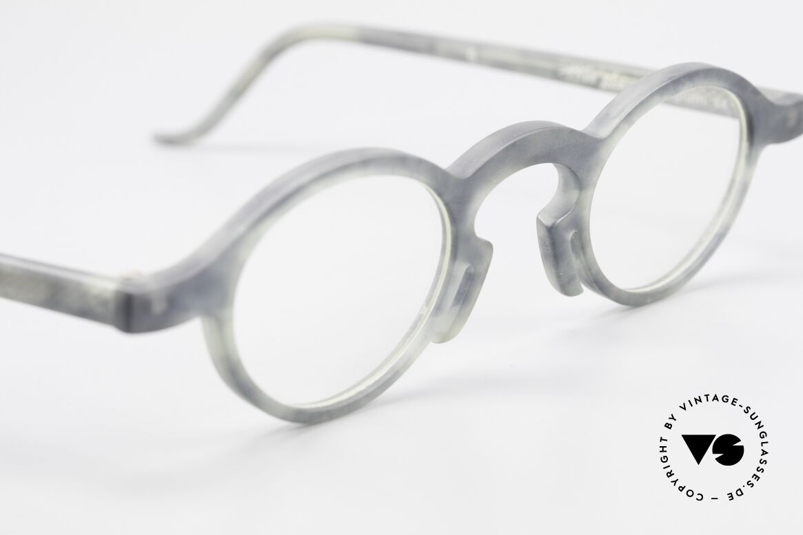 Theo Belgium Phone Very Interesting Frame Pattern, unworn vintage eyeglass-frame (with representativeness), Made for Men and Women