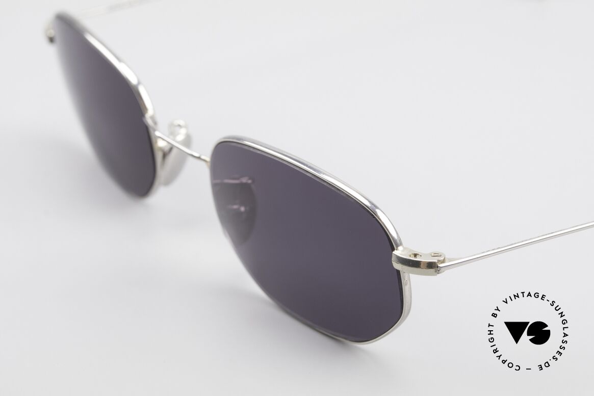 Cutler And Gross 0370 Classic Unisex Sunglasses 90s, extraordinary frame design = unisex model (ladies/gents), Made for Men and Women