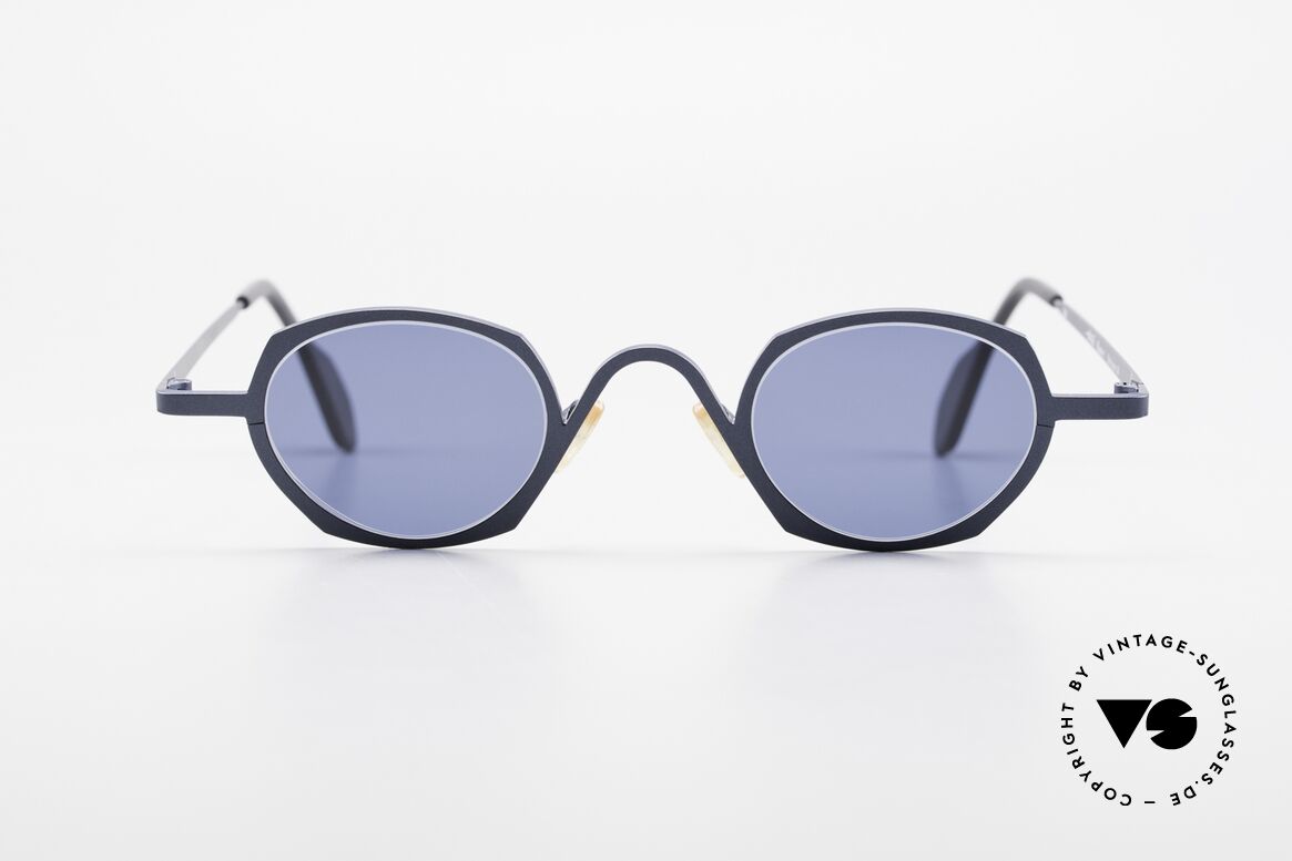 Theo Belgium Flower Round 90s Designer Sunglasses, Theo Belgium = the most self-willed brand in the world, Made for Men and Women