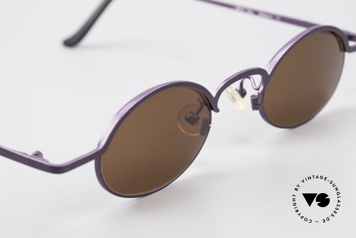 Theo Belgium San 90's Oval Designer Sunglasses, UNWORN, one of a kind, THEO shades for all who dare!, Made for Women