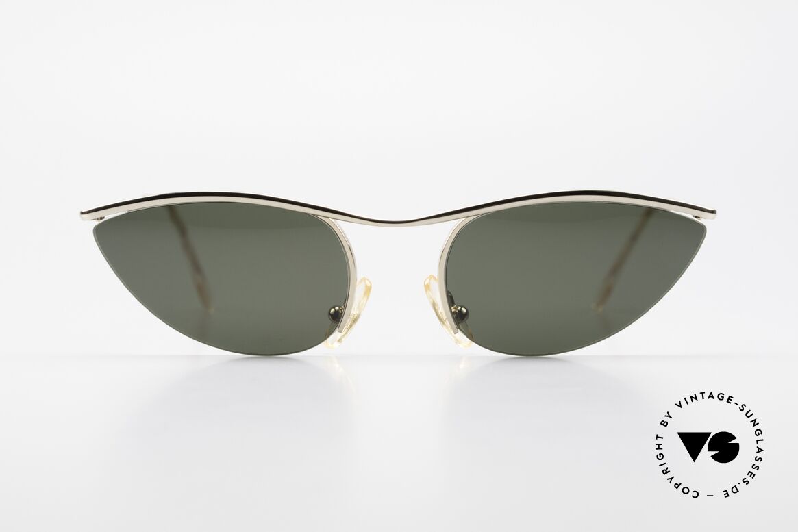 Cutler And Gross 0359 Cat Eye Designer Sunglasses, CUTLER and GROSS designer shades from the late 90's, Made for Women