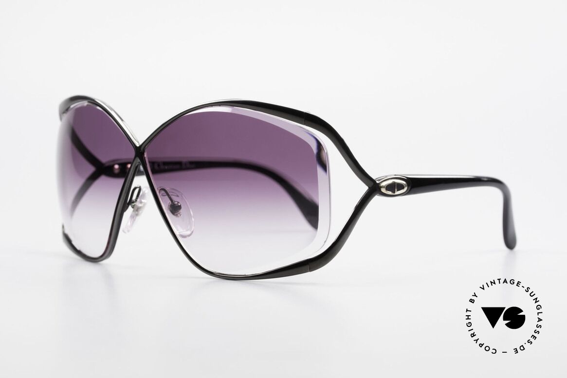 Christian Dior 2056 80's Butterfly Sunglasses, famous 'butterfly-design' with huge gradient lenses, Made for Women