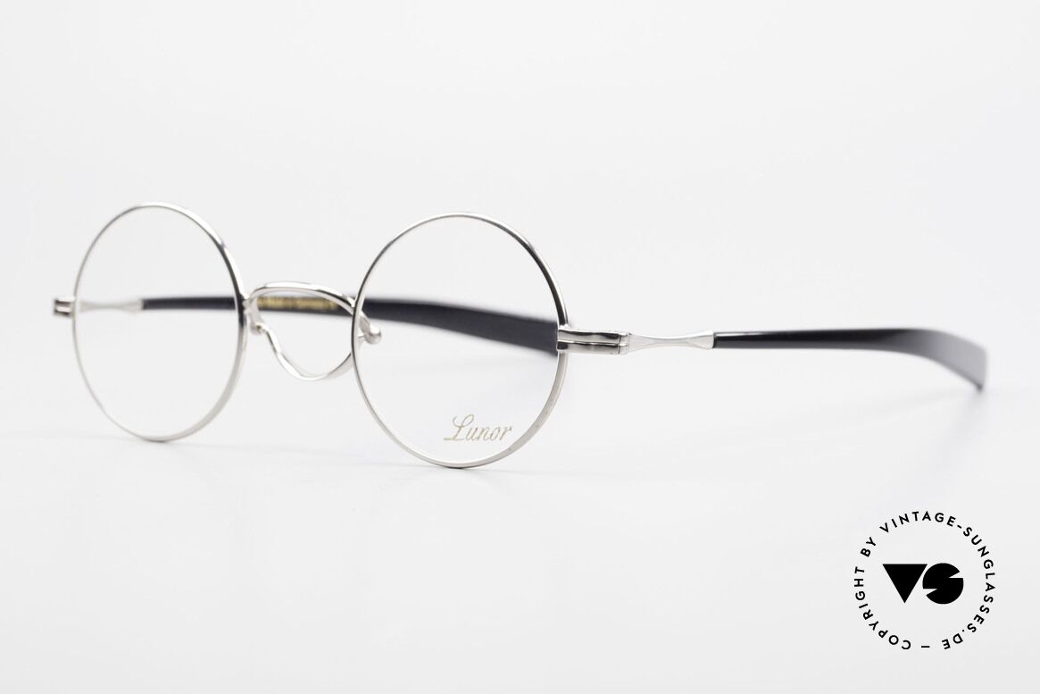 Lunor Swing A 31 Round Swing Bridge Vintage Glasses, well-known for the "W-bridge" & the plain frame designs, Made for Men and Women