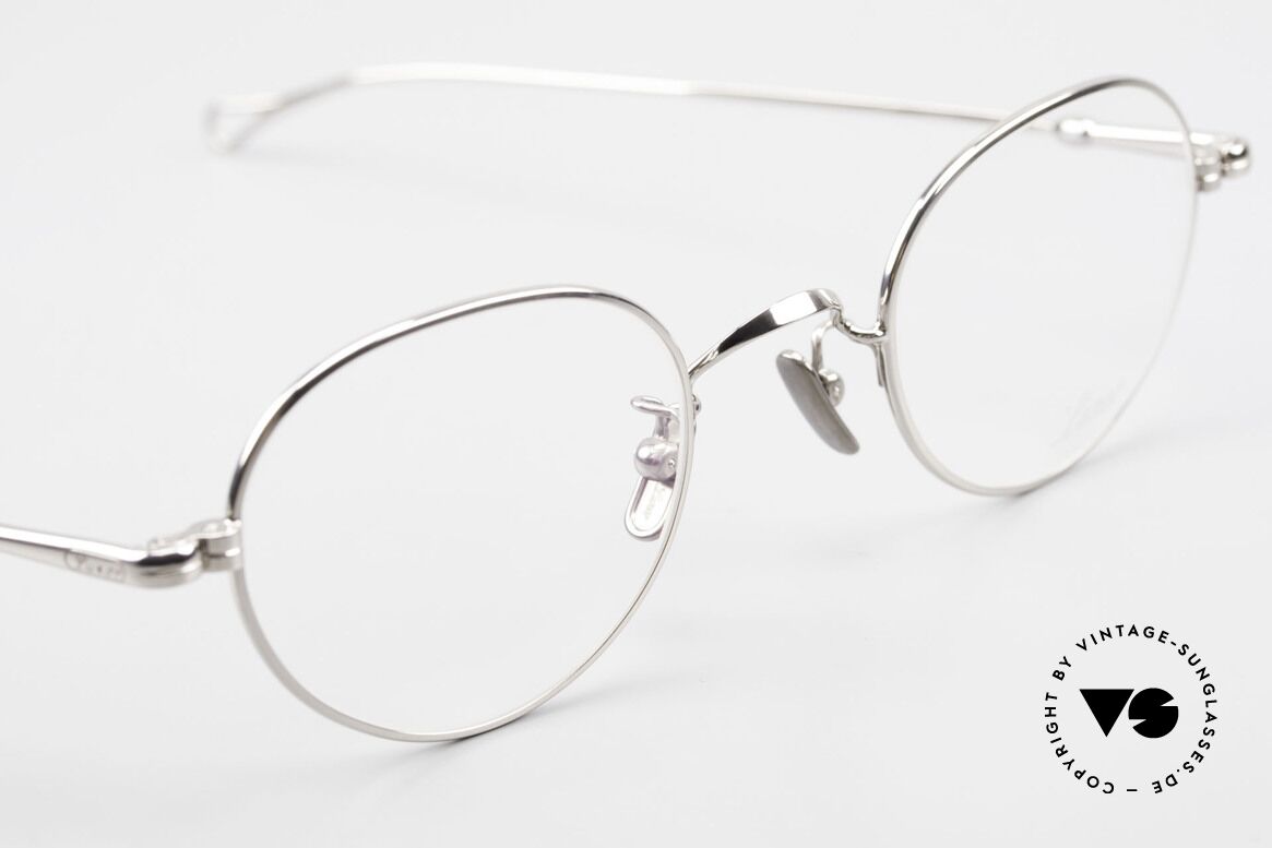 Lunor V 108 Panto Frame Platinum Plated, thus, we decided to take it into our vintage collection, Made for Men