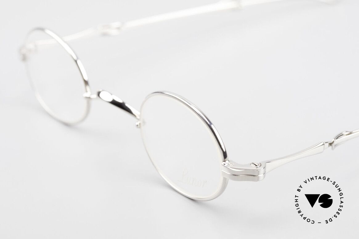 Lunor I 04 Telescopic Oval XS Frame Platinum Plated, an approx. 25 years old UNWORN pair for lovers of quality, Made for Men and Women