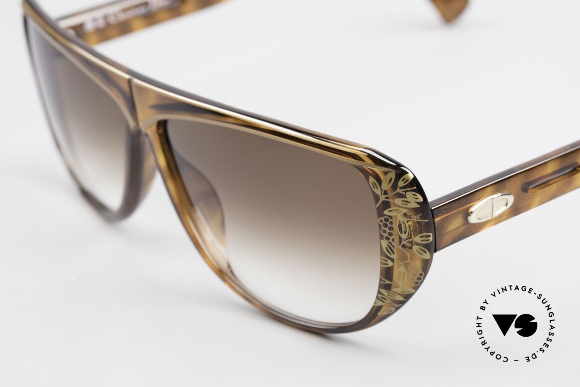 Christian Dior 2421 Ladies Sunglasses 80's Rarity, sophisticated sunglasses and a true vintage RARITY!, Made for Women