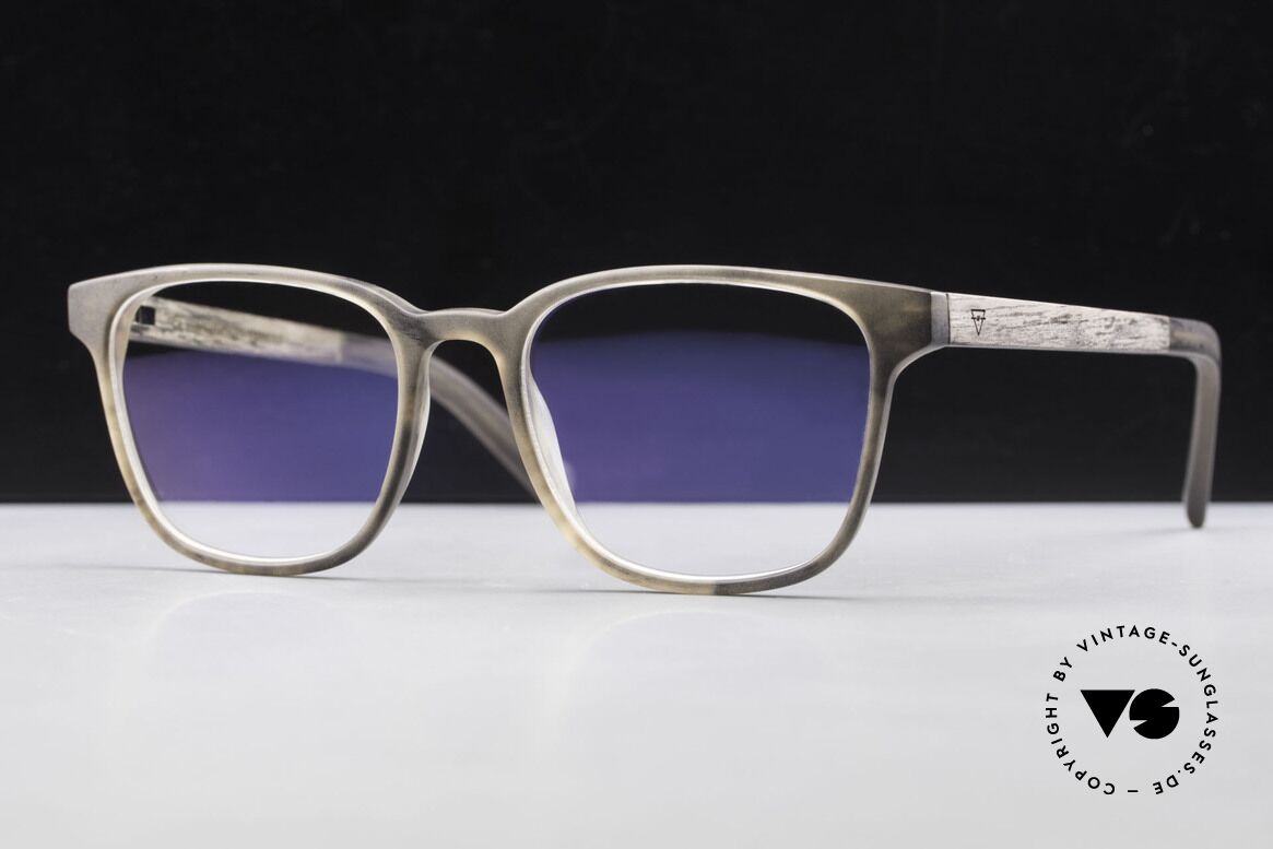 Kerbholz Ludwig Men's Wood Glasses Blackwood, the basic color varies from "brown" to "brown-black", Made for Men