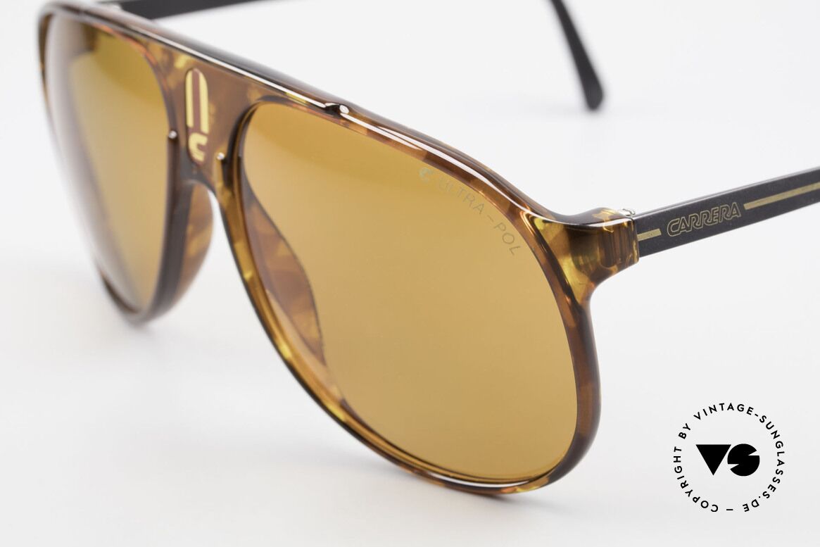 Carrera 5424 80's Sunglasses Polarized Lens, functional shades and a stylish accessory likewise, Made for Men