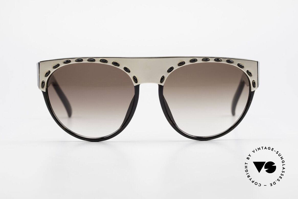 Christian Dior 2437 Ladies Sunglasses 80's Vintage, superb sunglasses by Christian Dior from the late 80's, Made for Women