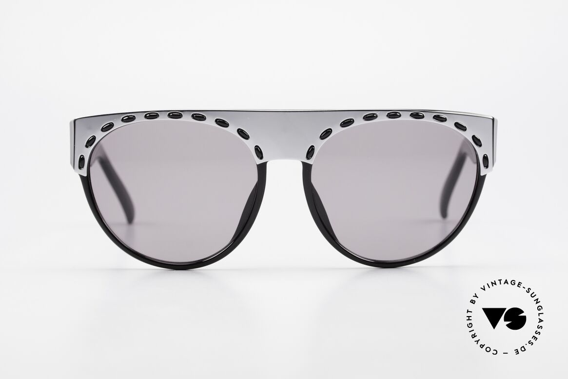 Christian Dior 2437 Ladies 80's Sunglasses Vintage, superb sunglasses by Christian Dior from the late 80's, Made for Women