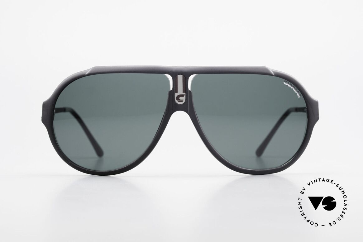 Carrera 5565 Old 1980's Vintage Sunglasses, CARRERA 5565 = a design classic from the mid 1980's, Made for Men and Women