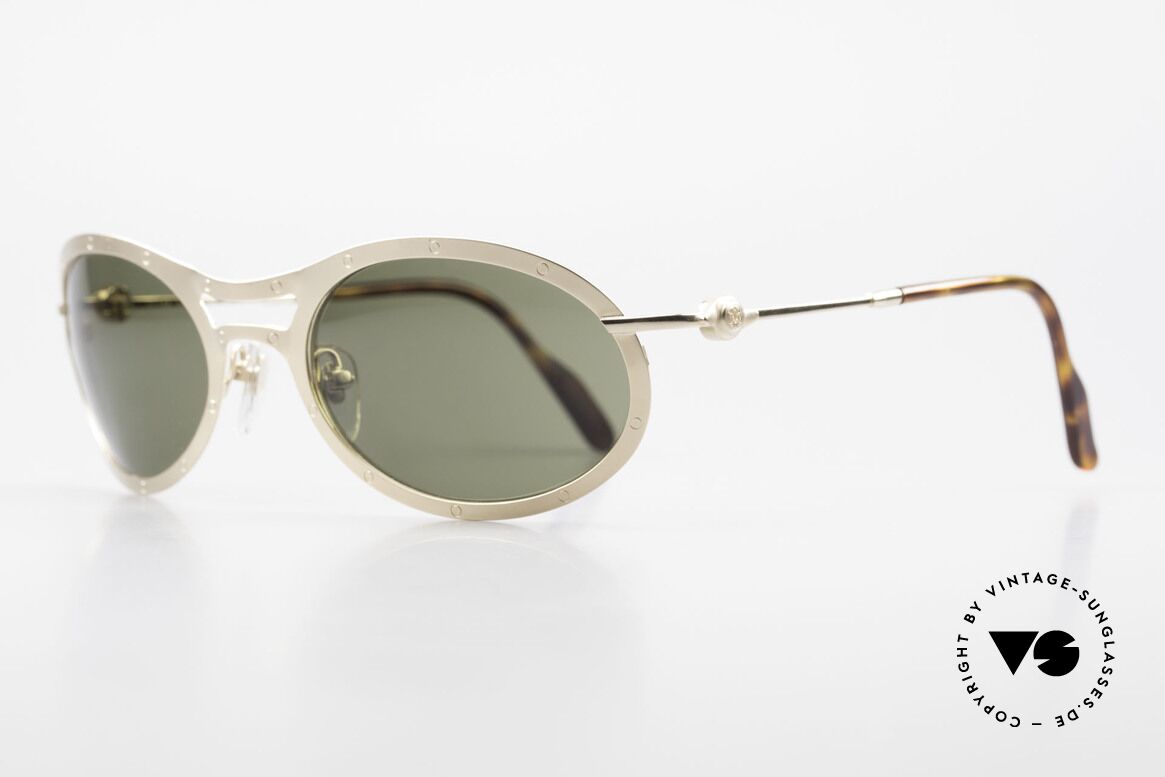 Aston Martin AM33 Sporty Luxury Sunglasses 90's, sporty and elegant classic: James Bond 'gentlemen style', Made for Men