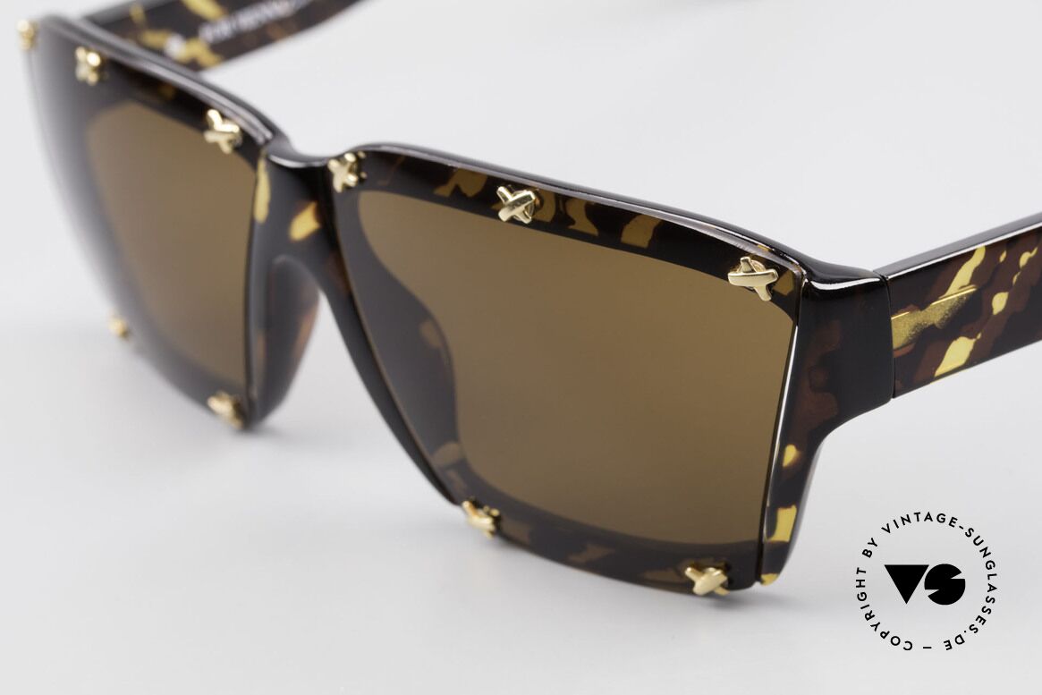 Paloma Picasso 3702 No Retro Sunglasses Original, the incredible Optyl material does not seem to age, Made for Women