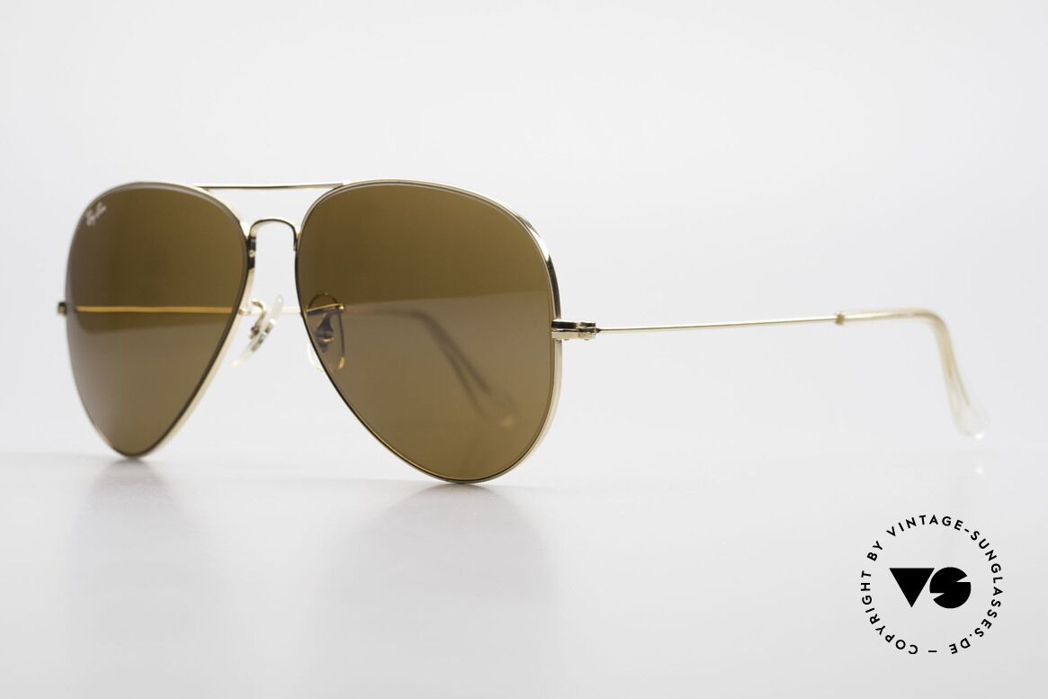 Ray Ban Large Metal II Old Ray-Ban B&L USA Shades, made in the 70's and 80's by Bausch&Lomb, U.S.A., Made for Men Ray Ban Large Metal II Old Ray-Ban B&L USA Shades, made in the 70's and 80's by Bausch&Lomb, U.S.A., Made for Men