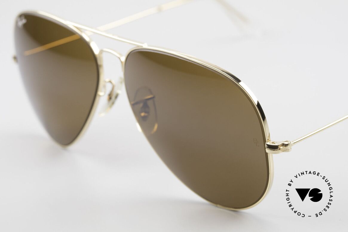 Ray Ban Large Metal II Old Ray-Ban B&L USA Shades, gold frame with mineral lenses in B15 brown solid, Made for Men Ray Ban Large Metal II Old Ray-Ban B&L USA Shades, gold frame with mineral lenses in B15 brown solid, Made for Men
