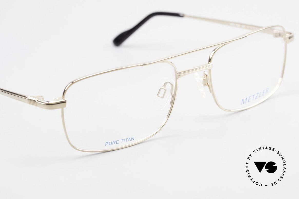 Metzler 1680 90's Titan Frame Gold Plated, NO RETRO eyewear, but a 30 years old ORIGINAL!, Made for Men