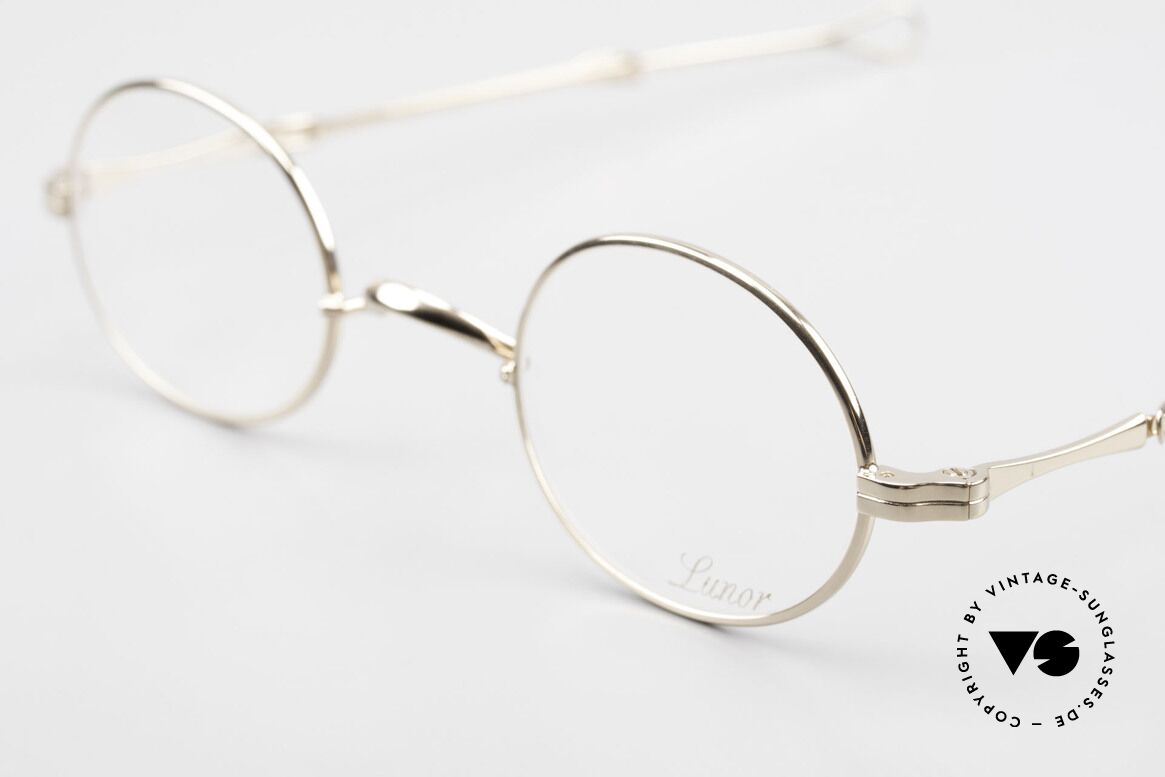 Lunor I 10 Telescopic Eyeglasses Oval Slide Temple, well-known for the brilliant telescopic / extendable arms, Made for Men and Women
