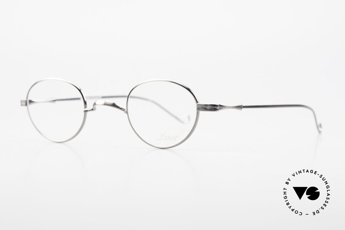 Lunor II 20 Vintage glasses Unisex Small, plain design with a W-shaped bridge, ANTIQUE SILVER, Made for Men and Women