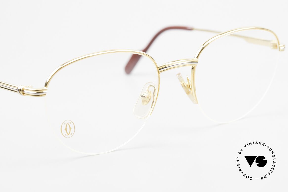 Cartier Colisee Round Luxury Eyeglasses 90's, functionality & pure lifestyle (Colisee = Colosseum), Made for Men and Women