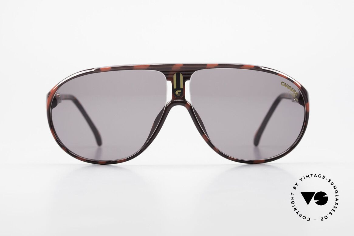 Carrera 5412 80's Sunglasses Optyl Sport, frame made of durable and long-living OPTYL material, Made for Men and Women