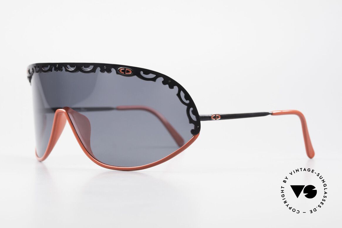 Christian Dior 2501 Polarized Sunglasses 80's 90's, a vintage "MUST-HAVE" for all fashion lovers, out there, Made for Women