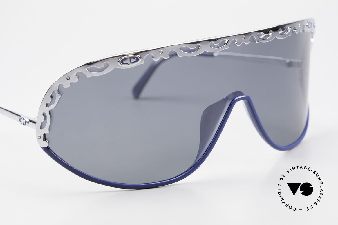 Christian Dior 2501 Panorama View Shades 80s 90s, NO RETRO sunglasses, but a 30 years old vintage rarity, Made for Women