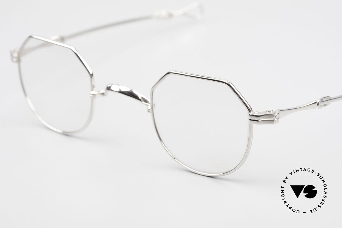 Lunor I 18 Telescopic True Vintage Eyeglasses, a highlight for all connoisseurs and eyewear lovers, Made for Men and Women