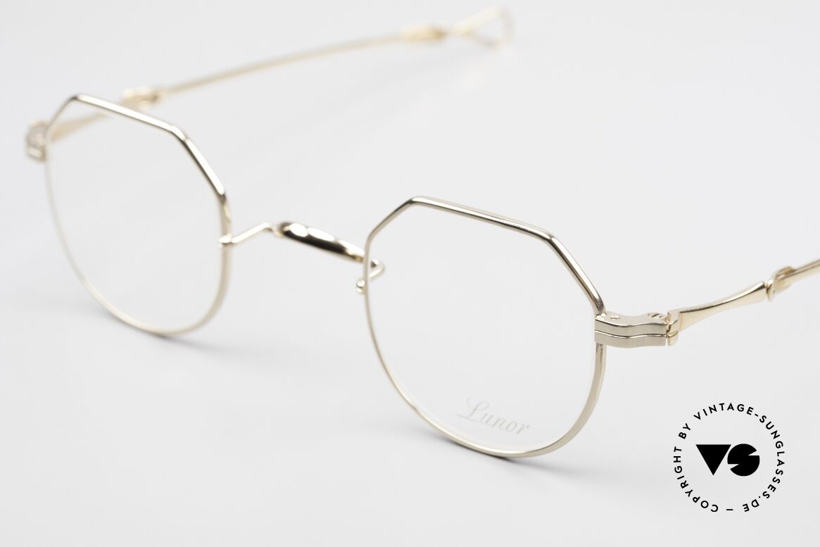 Lunor I 18 Telescopic Sliding Temples Gold Plated, a highlight for all connoisseurs and eyewear lovers, Made for Men and Women