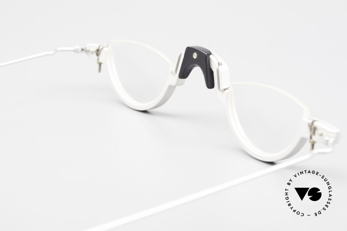 MDG Bauhaus 5005 Minimalist Architect's Frame, Size: large, Made for Men and Women