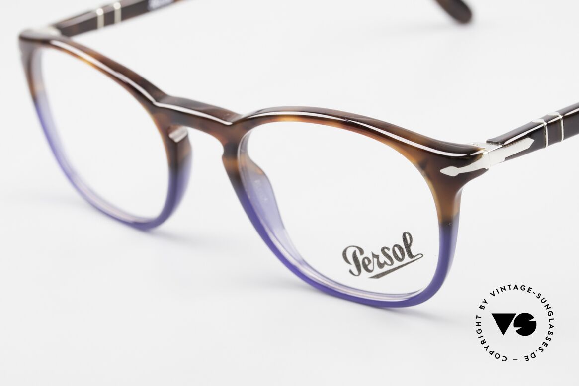 Persol 3007 Terrae Oceano Edition Small, reissue of the old vintage Persol RATTI models, Made for Men and Women