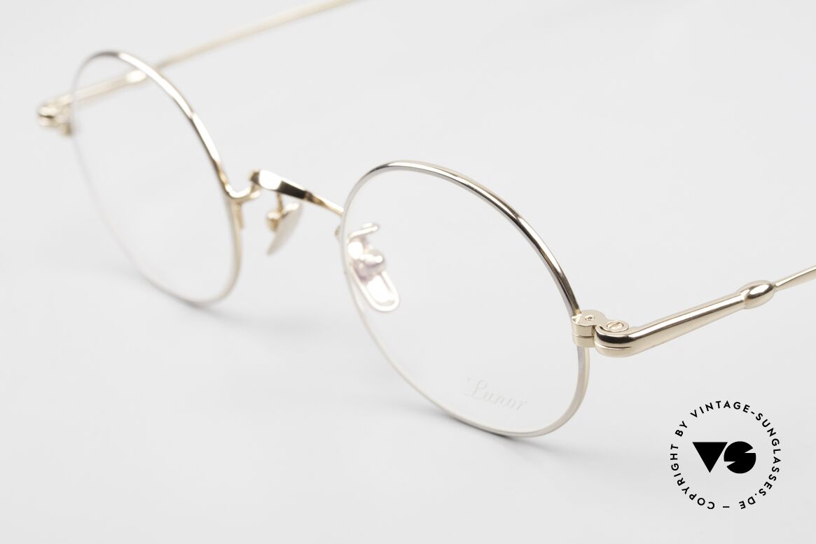 Lunor V 110 Lunor Glasses Round Bicolor, model V110: an eyewear classic for ladies & gentlemen, Made for Men and Women