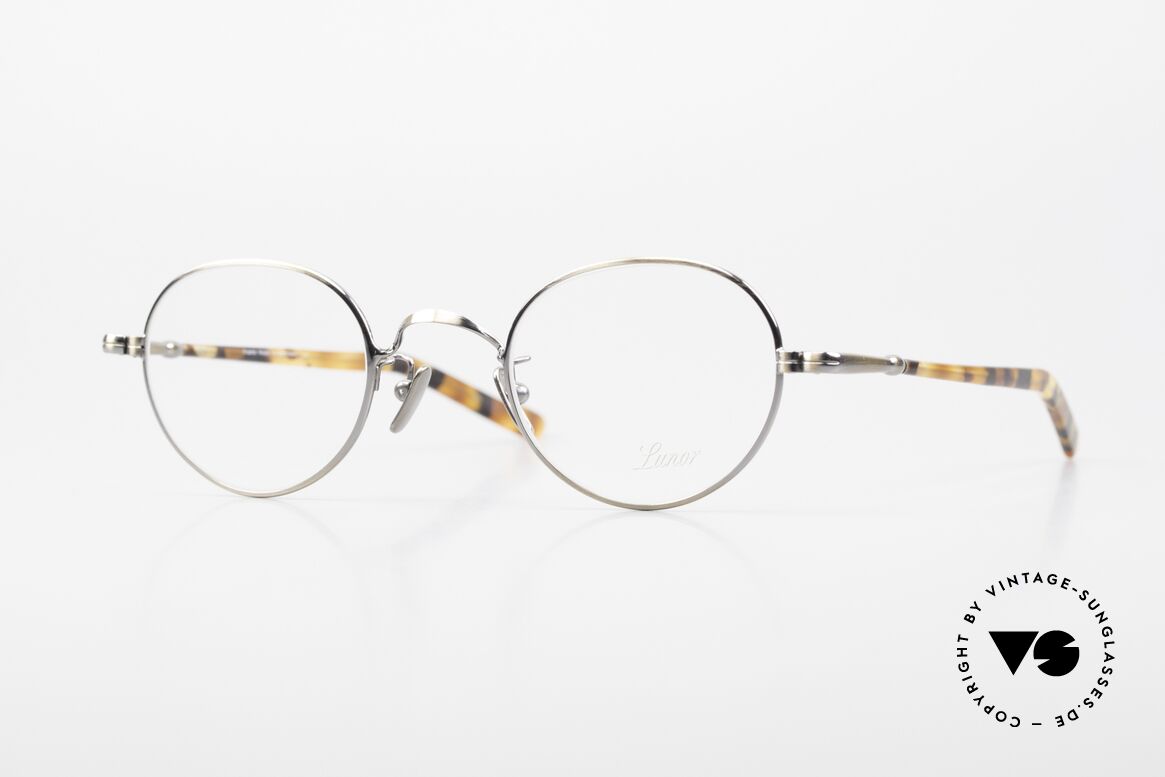 Lunor VA 108 Round Glasses Antique Gold, old Lunor eyeglasses from the 2012's eyewear collection, Made for Men and Women