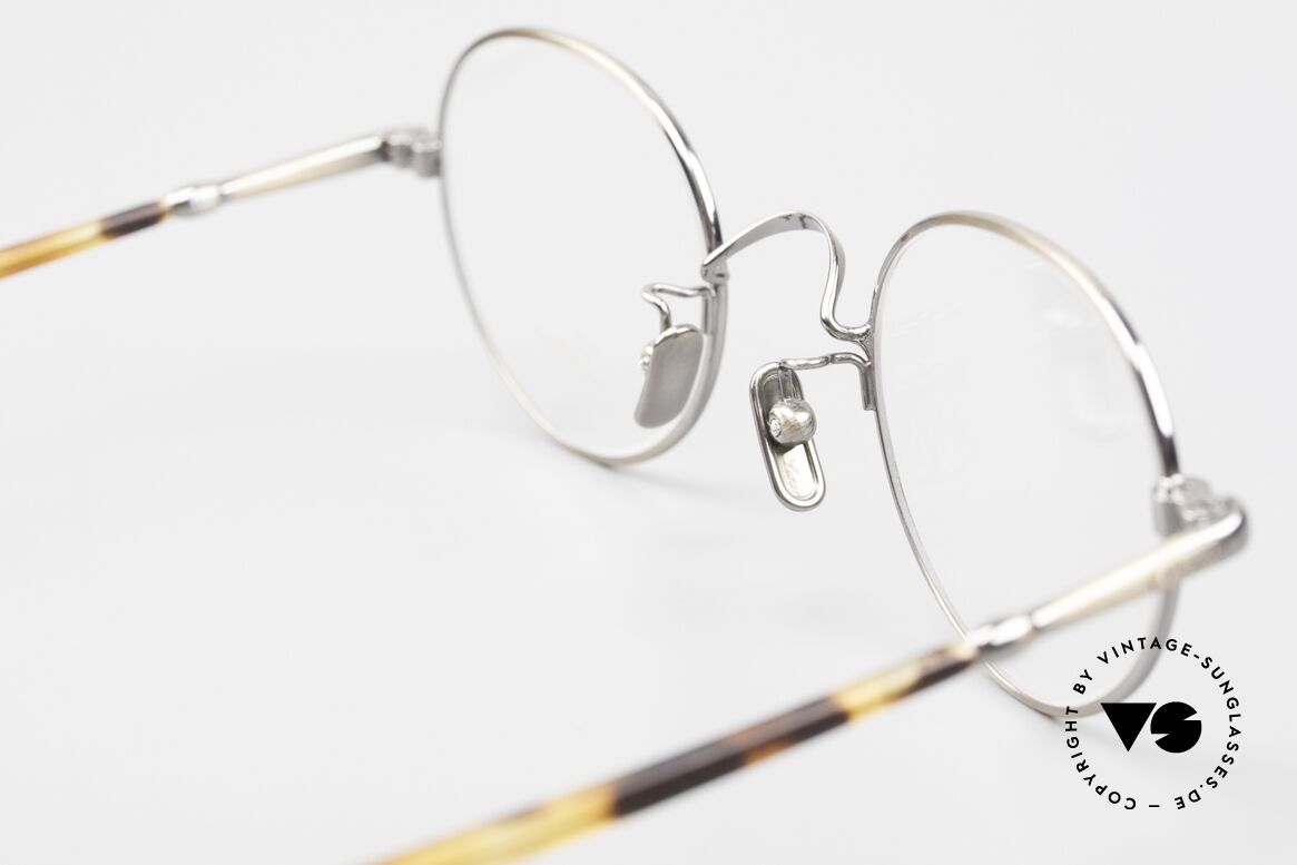 Lunor VA 108 Round Glasses Antique Gold, Size: medium, Made for Men and Women