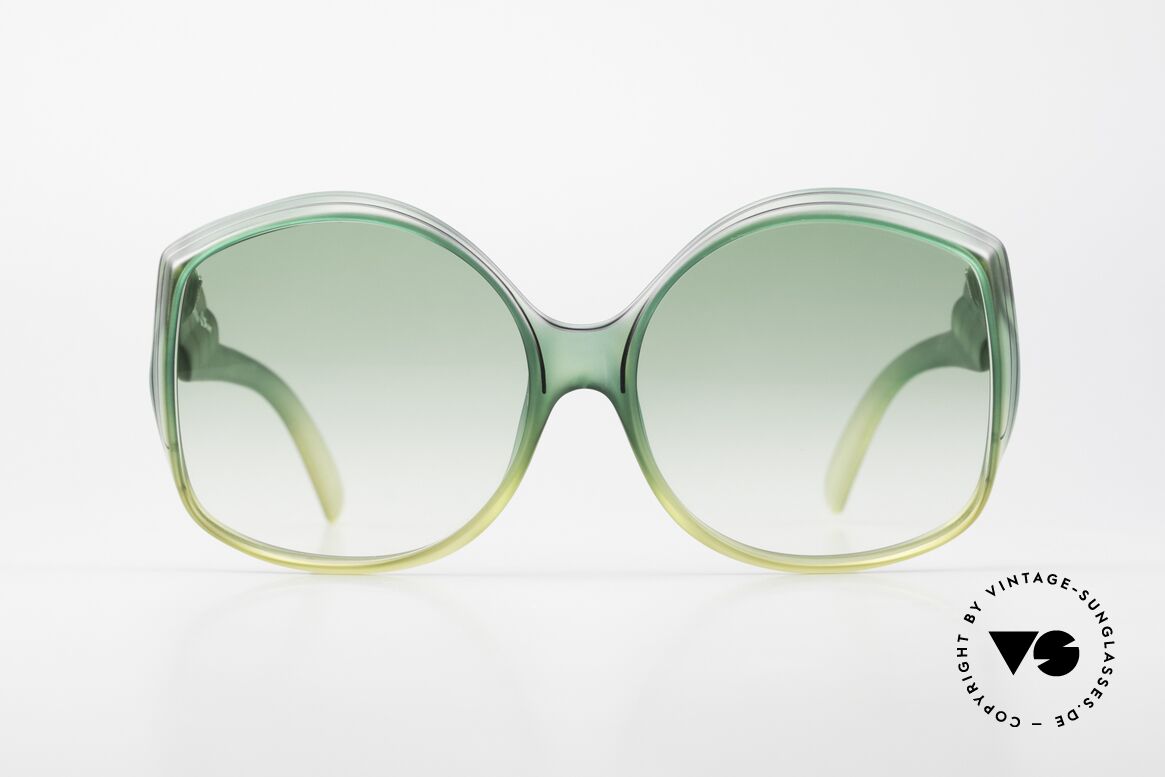 Christian Dior 2041 XXL 1970's Ladies Sunglasses, magical Christian Dior designer sunglasses of the 70's, Made for Women
