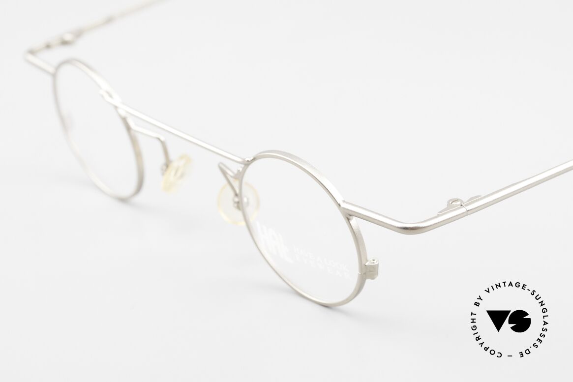 ProDesign 4021 Titanium Frame Bauhaus Style, exclusively top-notch frame components; high-end, Made for Men and Women