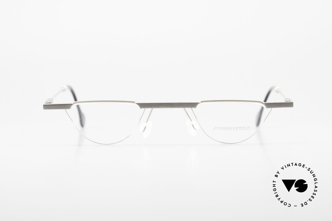 Passe Partout 09G Reading Frame Bauhaus Style, rare vintage PassePartout 1990's designer glasses, Made for Men and Women