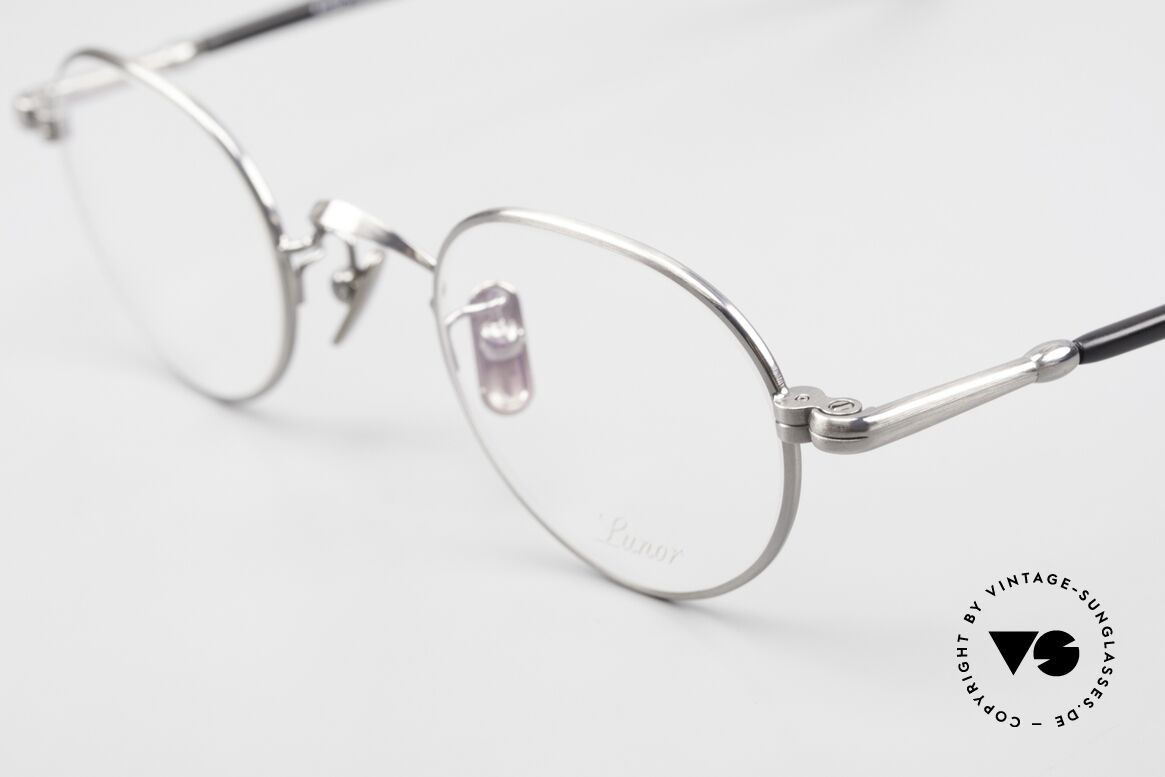 Lunor VA 107 Panto Style Antique Silver AS, model VA 107 = acetate-metal temples & titanium pads, Made for Men and Women