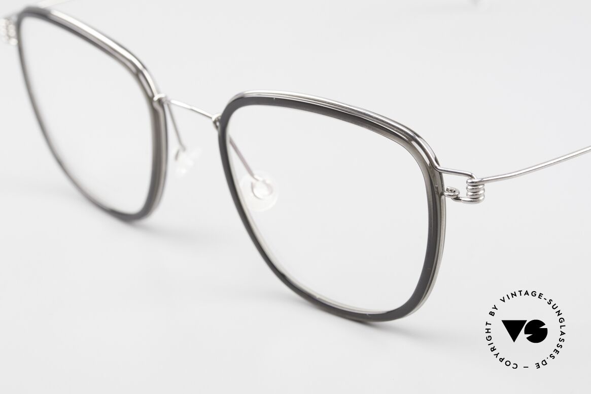 Lindberg Simon Air Titan Rim Titan Frame Acetate Inner Rim, simply timeless, stylish and innovative: grade 'vintage', Made for Men