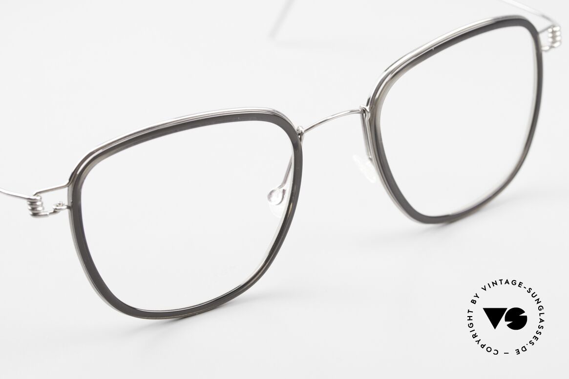 Lindberg Simon Air Titan Rim Titan Frame Acetate Inner Rim, unworn, NOS, with original magnetic case by Lindberg, Made for Men