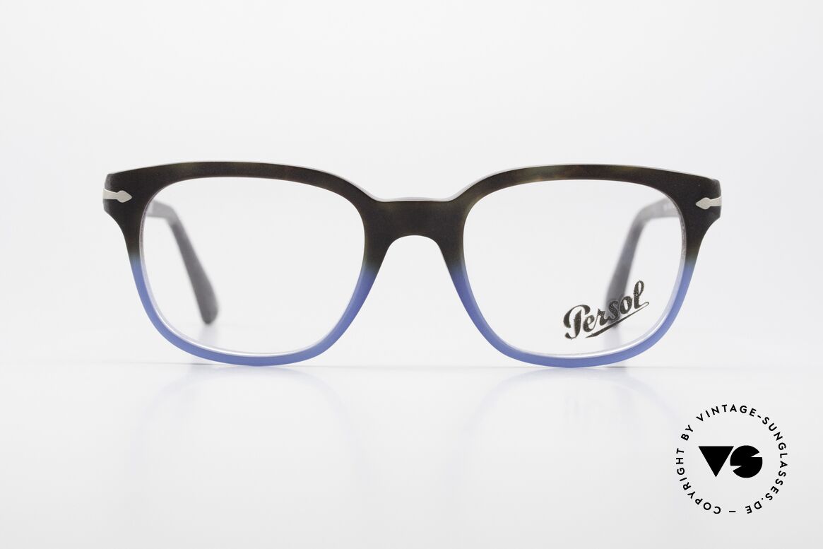 Persol 3093 Eyeglasses For Ladies and Gents, timeless design with interesting frame coloring, Made for Men and Women
