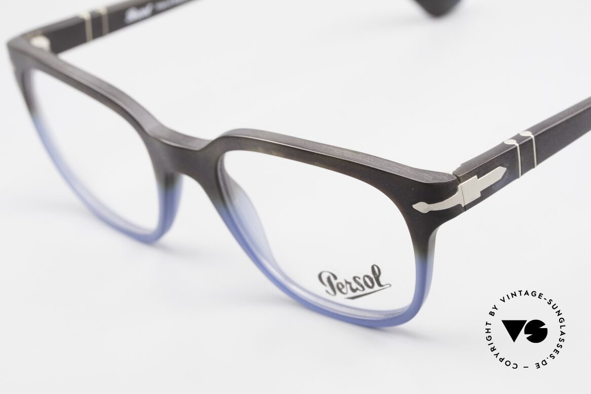 Persol 3093 Eyeglasses For Ladies and Gents, reissue of the old vintage Persol RATTI models, Made for Men and Women