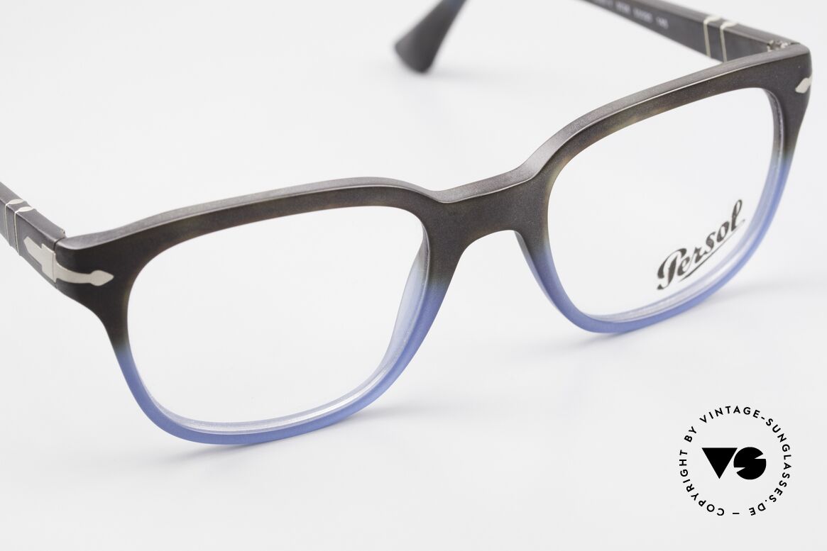 Persol 3093 Eyeglasses For Ladies and Gents, DEMOS can be replaced with lenses of any kind, Made for Men and Women
