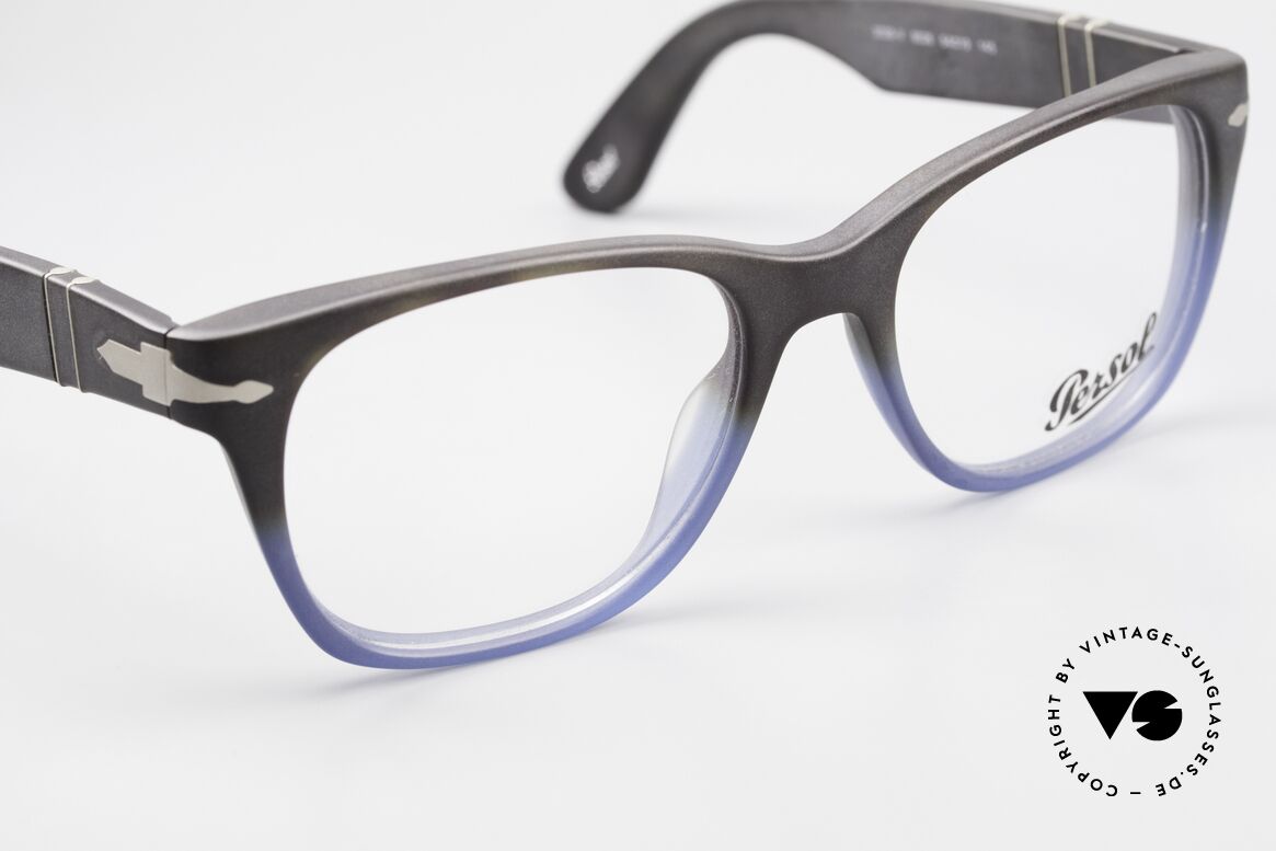 Persol 3039 Designer Specs Ladies & Gents, thus, we decided to take it into our vintage collection, Made for Men and Women