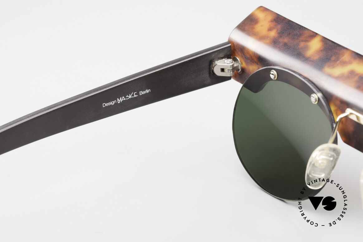 Design Maske Berlin Kappa Crazy Vintage Art Sunglasses, Size: large, Made for Men and Women