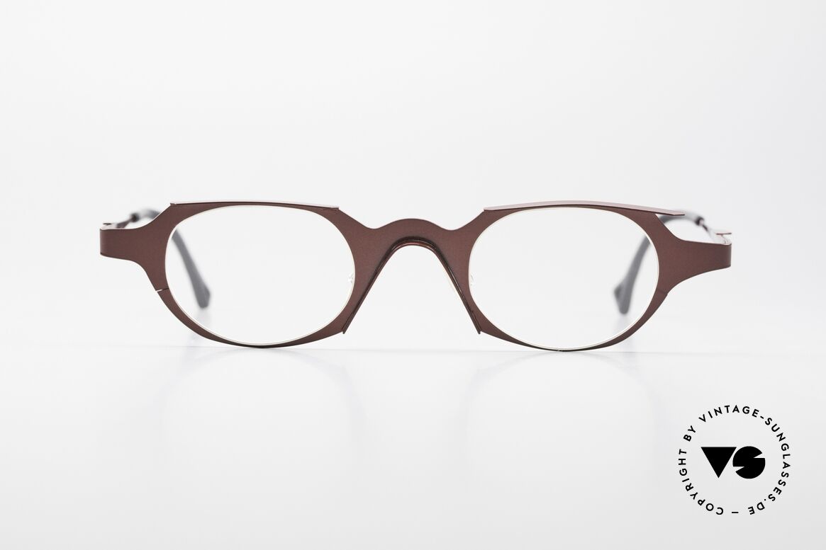 Theo Belgium Eye-Witness OB Ladies Eyeglasses Avant-Garde, interesting designer glasses in 'ruby-colored' / 'auburn', Made for Women