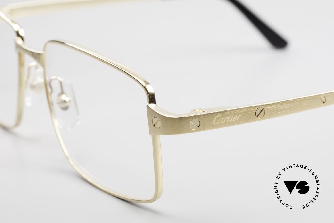 Cartier Core Range CT02030 Classic Men's Luxury Glasses, 1st class wearing comfort thanks to spring hinges, Made for Men