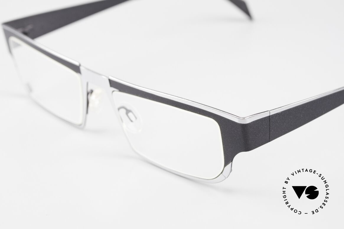 Theo Belgium Eye-Witness RB Striking Men's Eyeglasses 90's, unworn, one of a kind (like all our vintage Theo eyewear), Made for Men