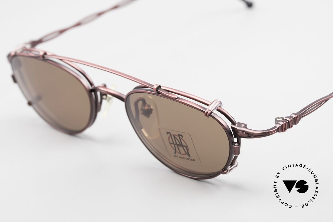 Jean Paul Gaultier 57-0006 Rare Vintage Frame 90's Clip On, frame shines 'antique claret metallic', in size 47-19, Made for Men and Women