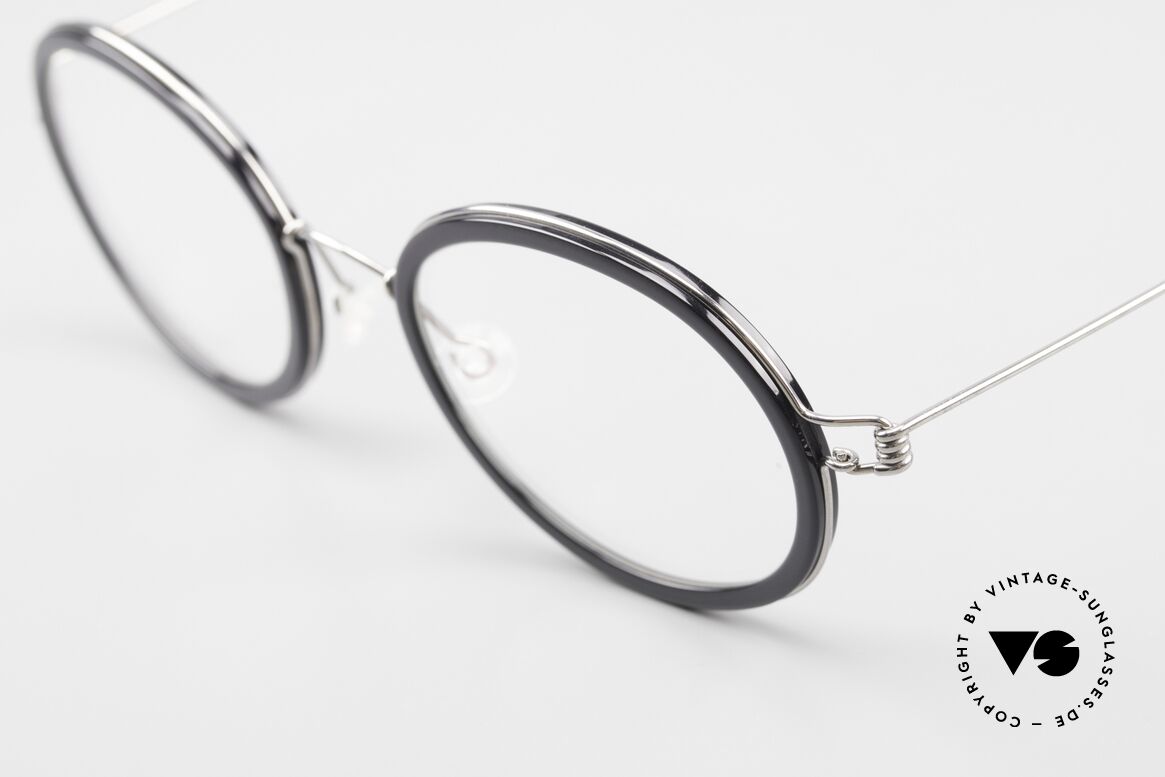 Lindberg Arthur Air Titan Rim Oval Titan Glasses Acetate, simply timeless, stylish and innovative: grade 'vintage', Made for Men and Women