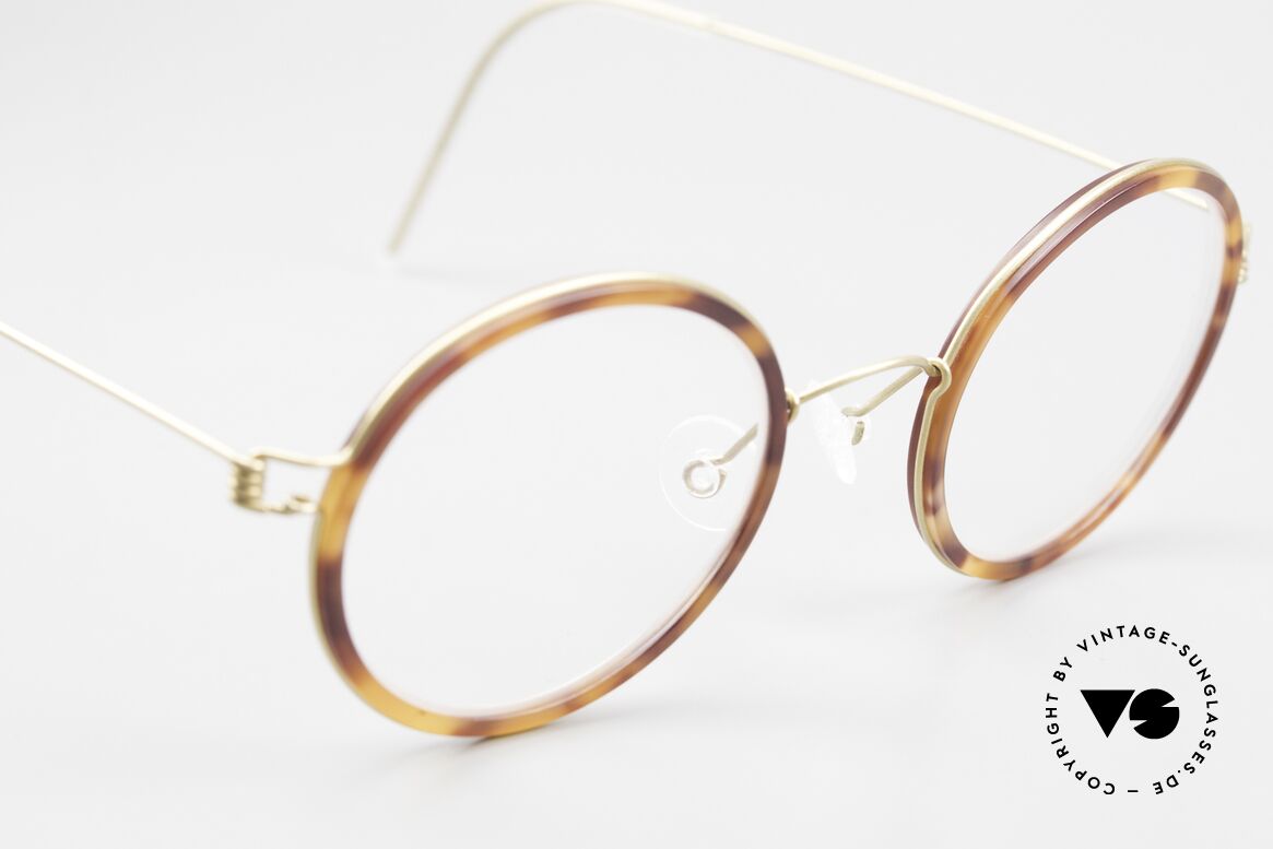 Lindberg Cameron 46 Air Titan Rim Round Glasses Women Men Titan, unworn, NOS, with original magnetic case by Lindberg, Made for Men and Women